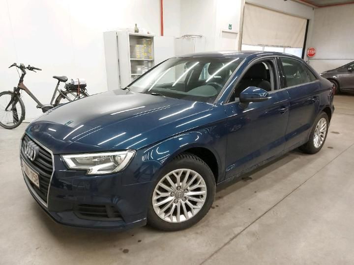 AUDI A3 BERLINE 2017 wauzzz8v4j1040687