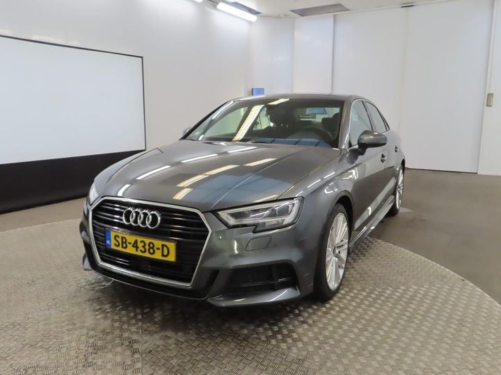 AUDI A3 LIMOUSINE 2018 wauzzz8v4j1053567