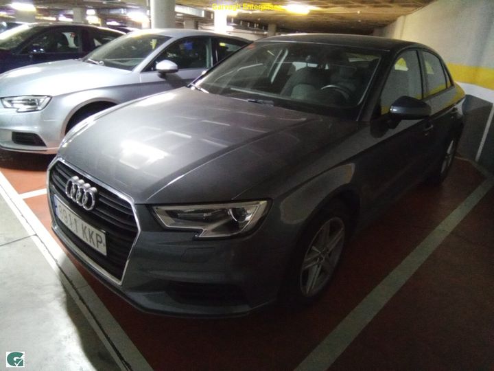 AUDI A3 2018 wauzzz8v4j1067047