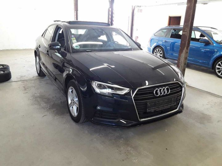 AUDI A3 35 TFSI COD 2018 wauzzz8v4j1087377