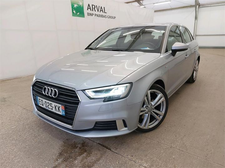 AUDI A3 SPORTBACK 2017 wauzzz8v4ja029141