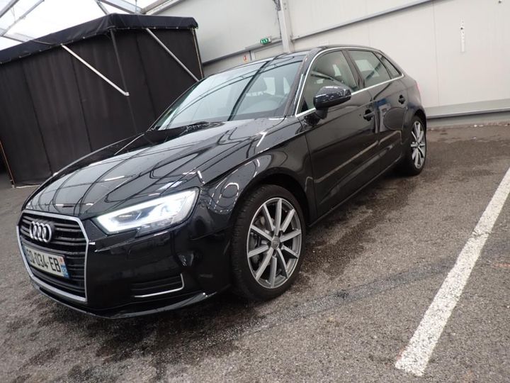 AUDI A3 SPORTBACK 2017 wauzzz8v4ja029379