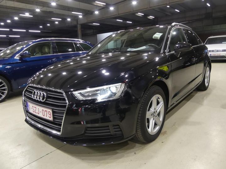 AUDI A3 SPORTBACK 2017 wauzzz8v4ja031150