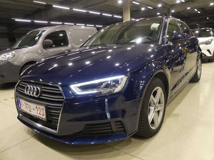 AUDI A3 SPORTBACK 2017 wauzzz8v4ja051852