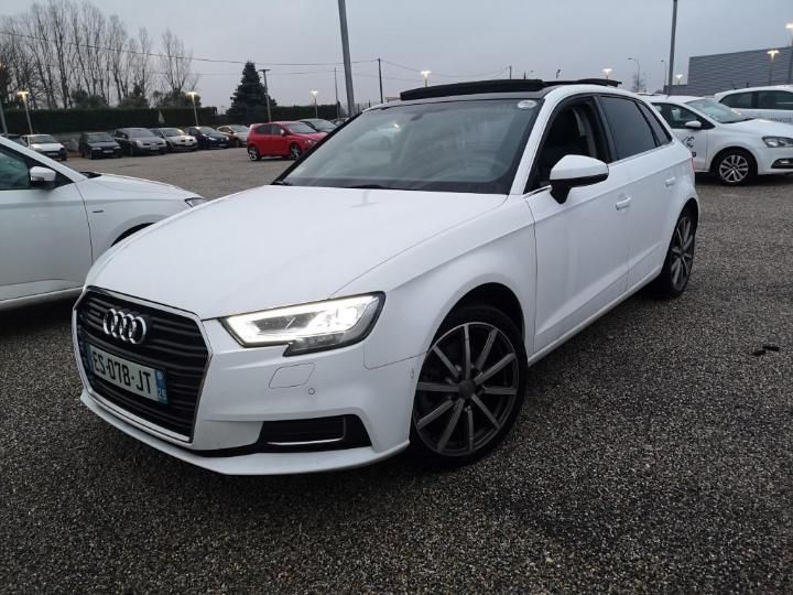 AUDI A3 SPORTBACK 2017 wauzzz8v4ja061474