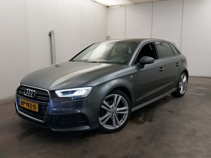 AUDI A3 2018 wauzzz8v4ja061863