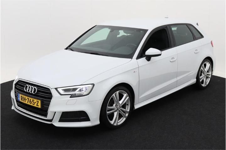 AUDI A3 SPORTBACK 2017 wauzzz8v4ja067002