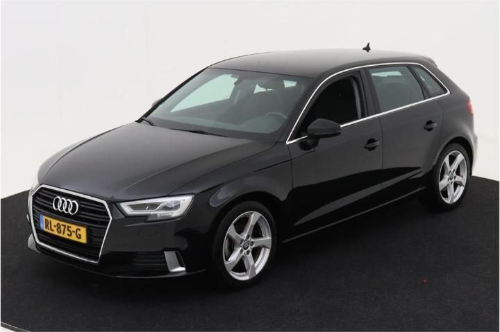 AUDI A3 SPORTBACK 2018 wauzzz8v4ja068098