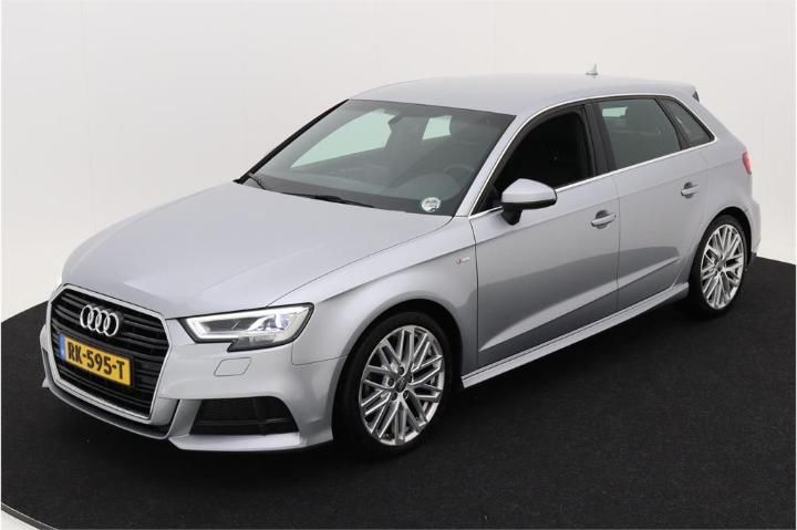 AUDI A3 SPORTBACK 2018 wauzzz8v4ja068229