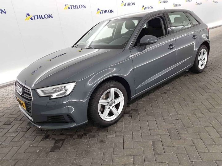 AUDI A3 SPORTBACK 2018 wauzzz8v4ja074645