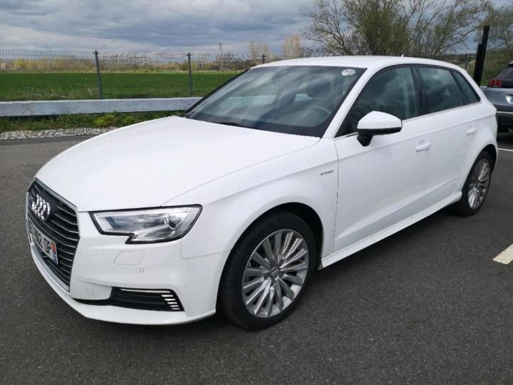 AUDI A3 SPORTBACK 2017 wauzzz8v4ja075889