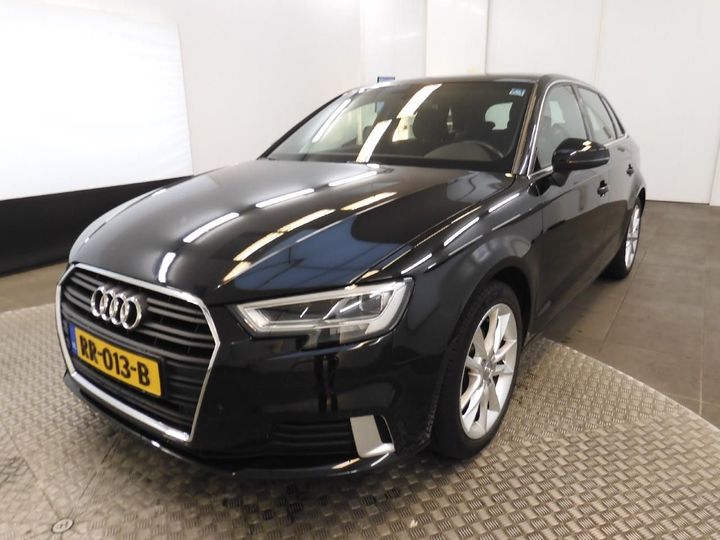 AUDI A3 SPORTBACK 2018 wauzzz8v4ja077173