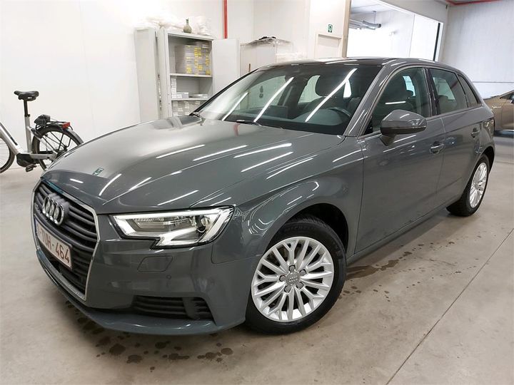 AUDI A3 SPORTBACK 2018 wauzzz8v4ja086164