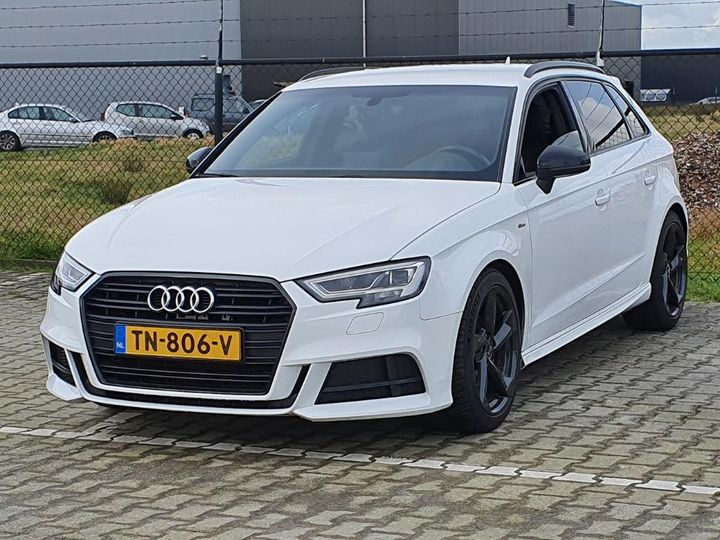 AUDI A3 2018 wauzzz8v4ja086925