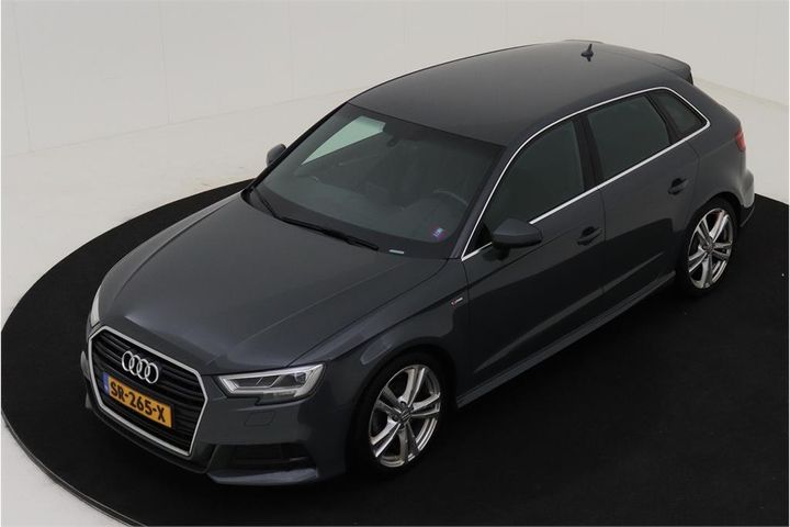 AUDI A3 SPORTBACK 2018 wauzzz8v4ja091896