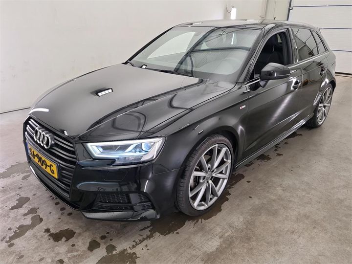 AUDI A3 2018 wauzzz8v4ja101035