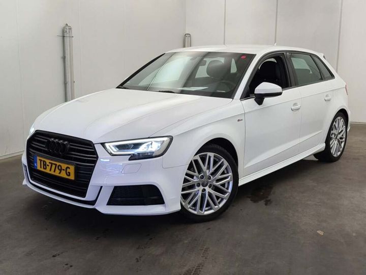 AUDI A3 2018 wauzzz8v4ja133080