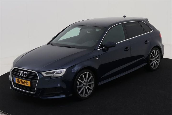 AUDI A3 SPORTBACK 2018 wauzzz8v4ja136836