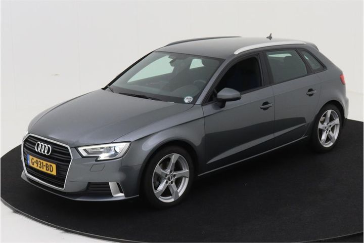 AUDI A3 SPORTBACK 2018 wauzzz8v4ja140496