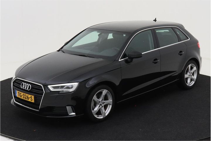 AUDI A3 SPORTBACK 2018 wauzzz8v4ja144774