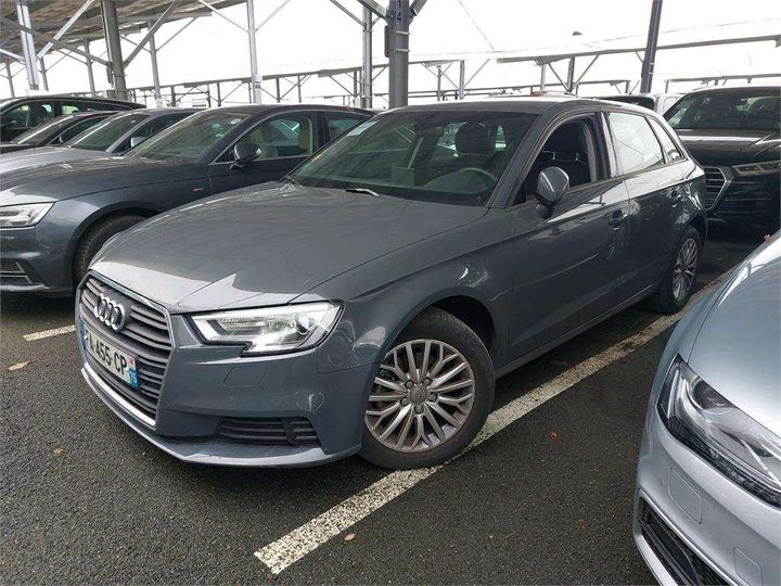 AUDI A3 SPORTBACK 2018 wauzzz8v4ja151305