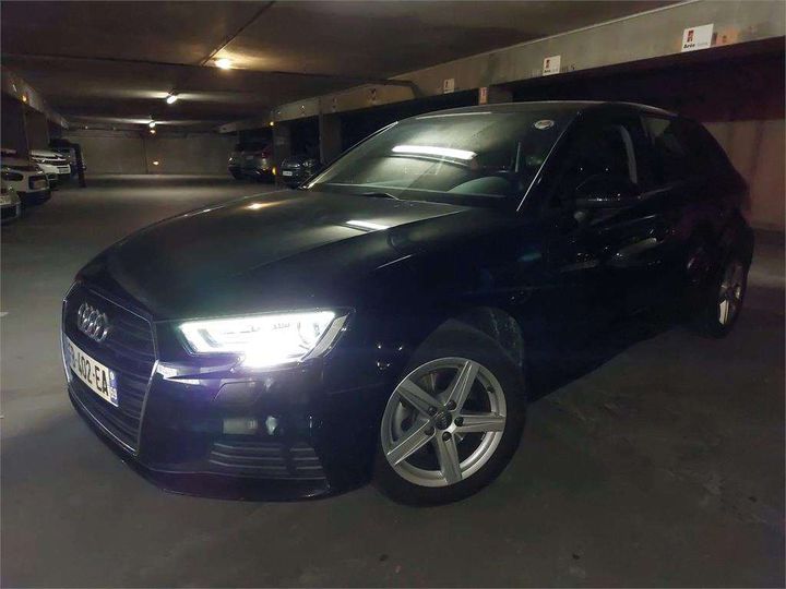 AUDI A3 SPORTBACK 2018 wauzzz8v4ka019811