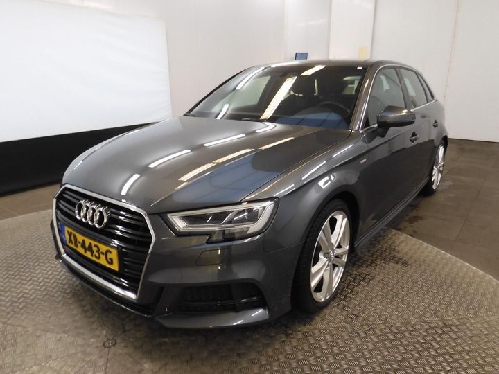 AUDI A3 SPORTBACK 2018 wauzzz8v4ka029741