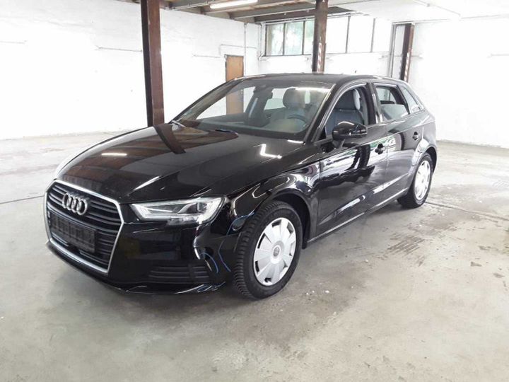 AUDI A3 SPORTBACK 2019 wauzzz8v4ka037287