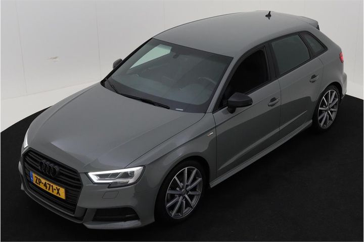 AUDI A3 2019 wauzzz8v4ka118757