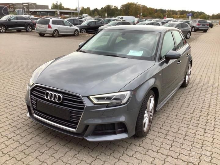 AUDI A3 SPORTBACK 2019 wauzzz8v4la010270