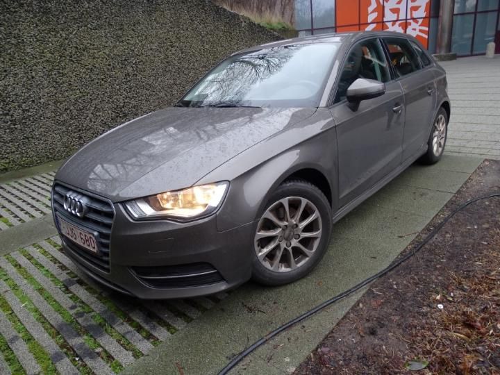 AUDI A3 SPORTBACK 2015 wauzzz8v5fa099089