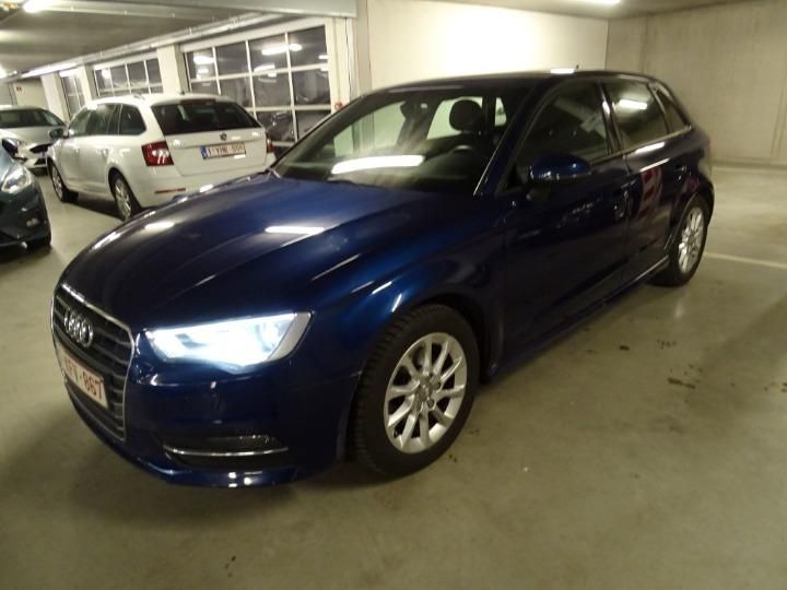 AUDI A3 SPORTBACK 2015 wauzzz8v5fa153734