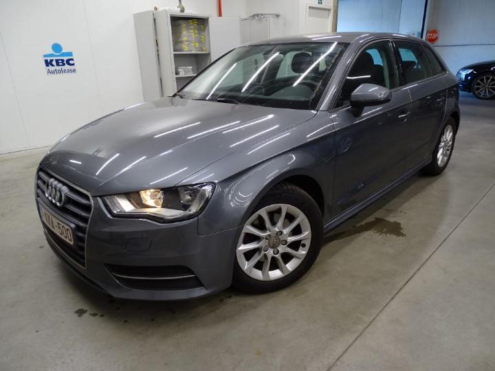 AUDI A3 SPORTBACK 2015 wauzzz8v5fa156682