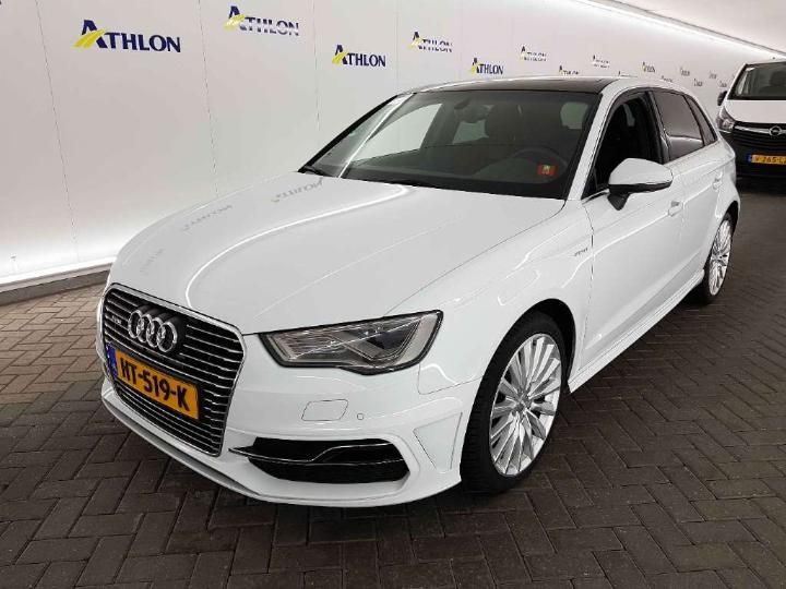 AUDI A3 SPORTBACK 2015 wauzzz8v5fa158271