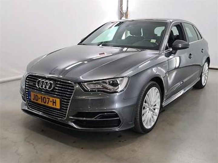 AUDI A3 SPORTBACK 2015 wauzzz8v5fa174664