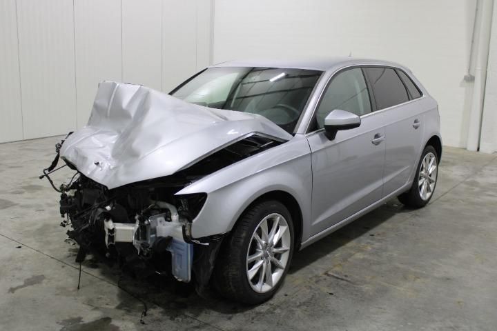 AUDI A3 SPORTBACK 2015 wauzzz8v5ga001860