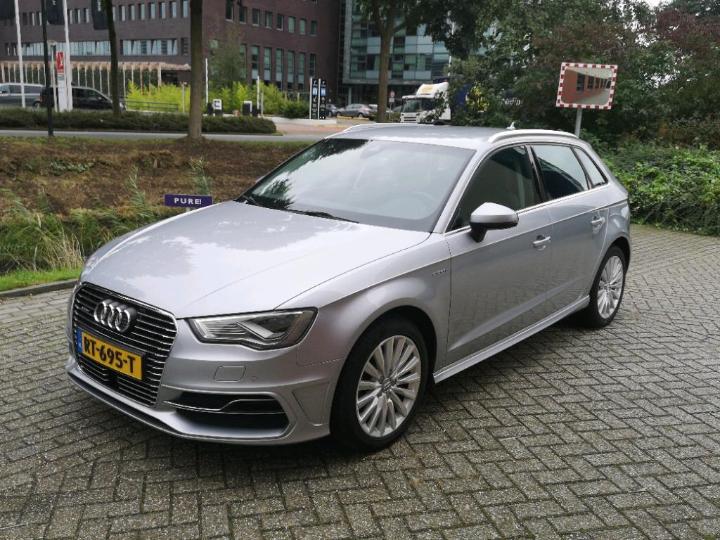 AUDI A3 SPORTBACK 2015 wauzzz8v5ga022921