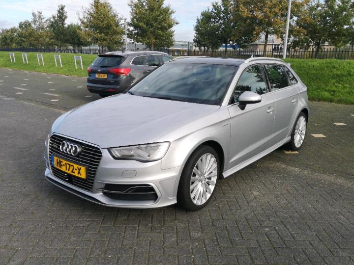 AUDI A3 SPORTBACK 2015 wauzzz8v5ga058236