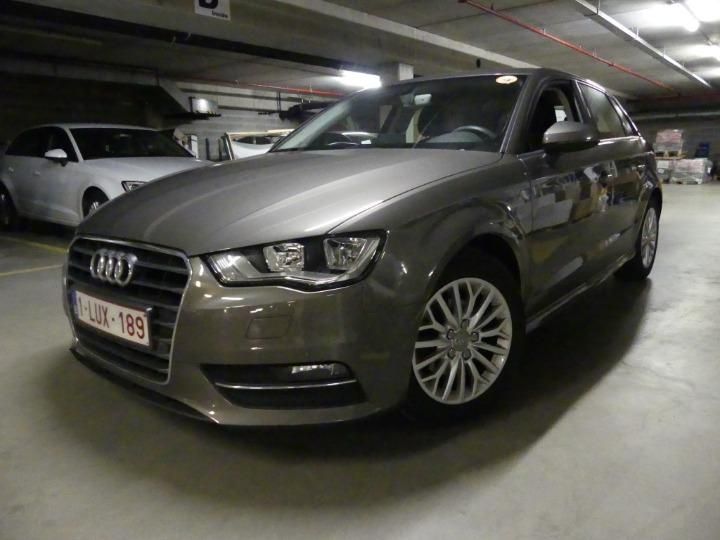 AUDI A3 SPORTBACK 2015 wauzzz8v5ga079717