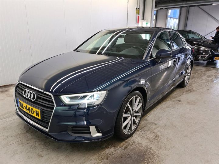 AUDI A3 2017 wauzzz8v5h1055645