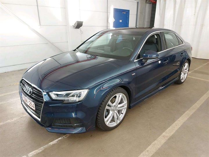 AUDI A3 BERLINE 2017 wauzzz8v5h1069514