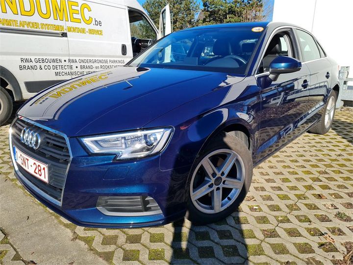 AUDI A3 BERLINE 2017 wauzzz8v5h1078763