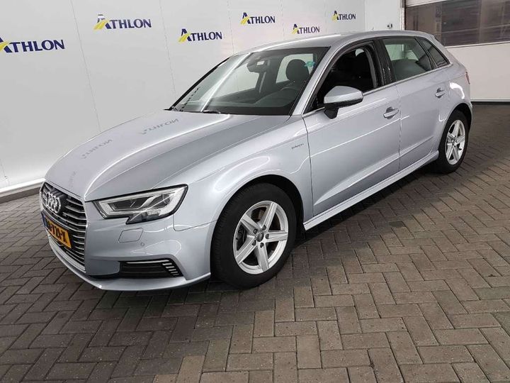 AUDI A3 SPORTBACK 2016 wauzzz8v5ha033967