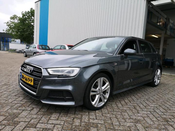 AUDI A3 SPORTBACK 2017 wauzzz8v5ha090069