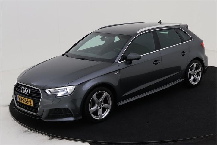 AUDI A3 SPORTBACK 2018 wauzzz8v5ha093621