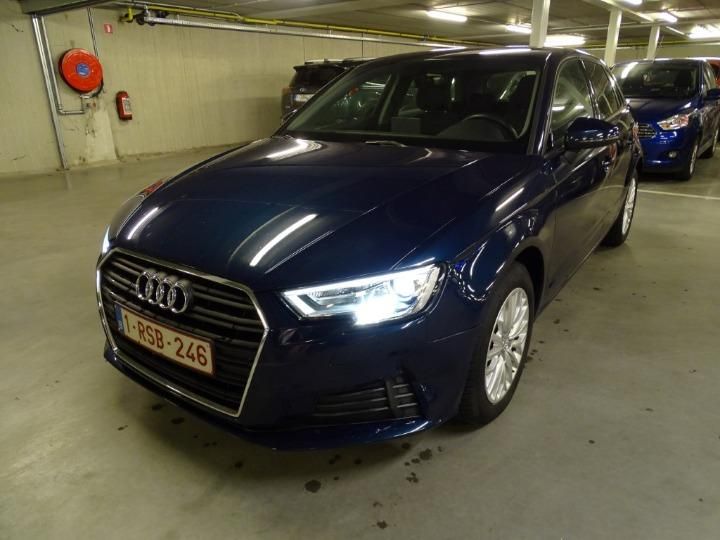 AUDI A3 SPORTBACK 2017 wauzzz8v5ha100065