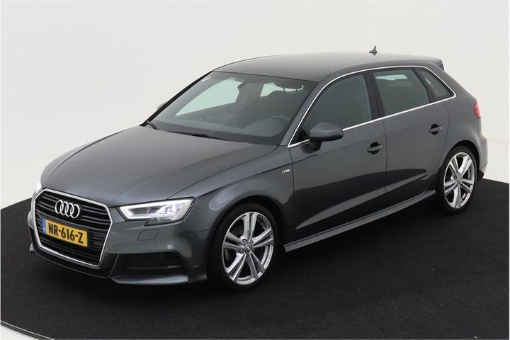 AUDI A3 SPORTBACK 2017 wauzzz8v5ha122437