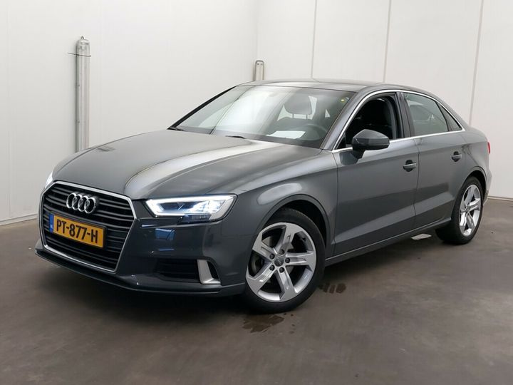 AUDI A3 2017 wauzzz8v5j1016480