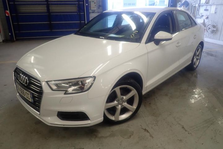 AUDI A3 BERLINE 2017 wauzzz8v5j1018889