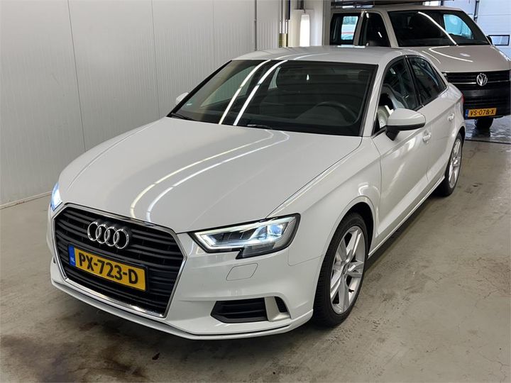 AUDI A3 2017 wauzzz8v5j1021288